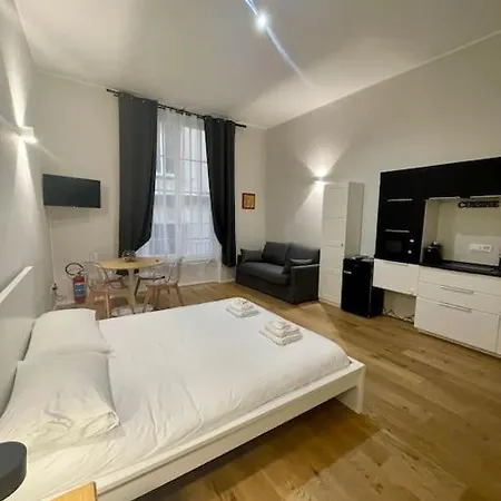 The Nest At Palazzo Pellicceria Apartment